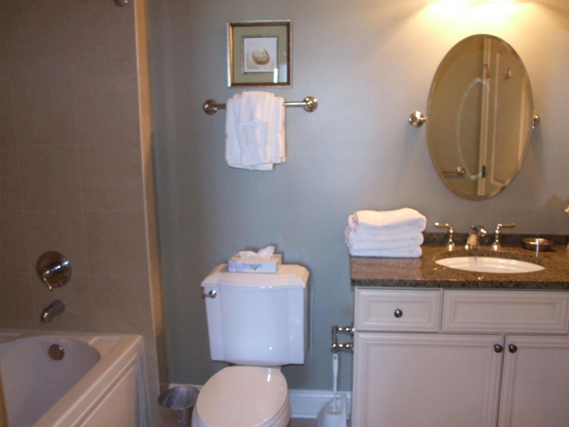 The Wharf By Youngs Sun Coast Orange Beach Bagian luar foto