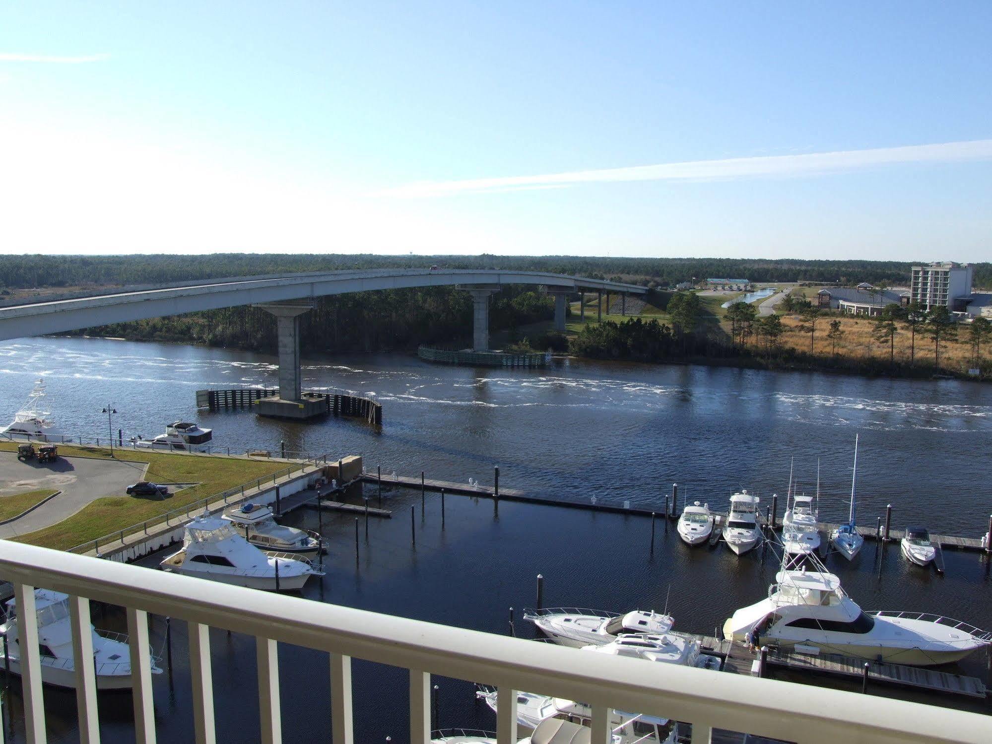 The Wharf By Youngs Sun Coast Orange Beach Bagian luar foto